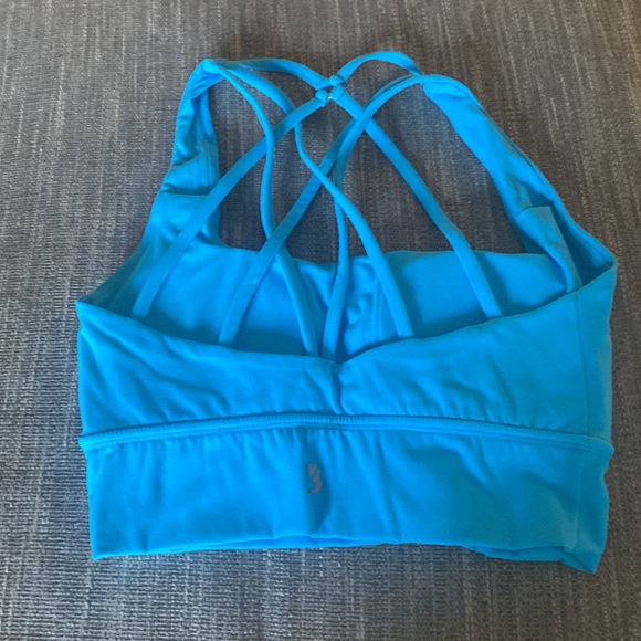 Revolution sports bra - Picture 3 of 8